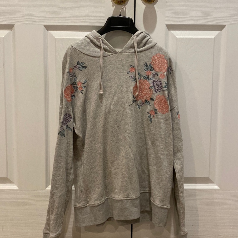 Light grey sweatshirt/hoodie; Aeropostale size medium.